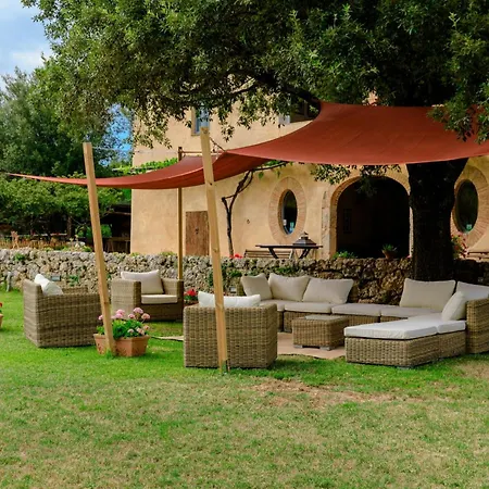 Historic With Pool In Siena Hills