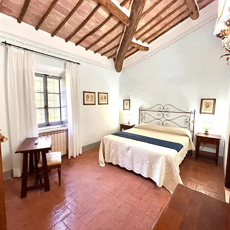 Historic With Pool In Siena Hills Prázdninový dům Sovicille